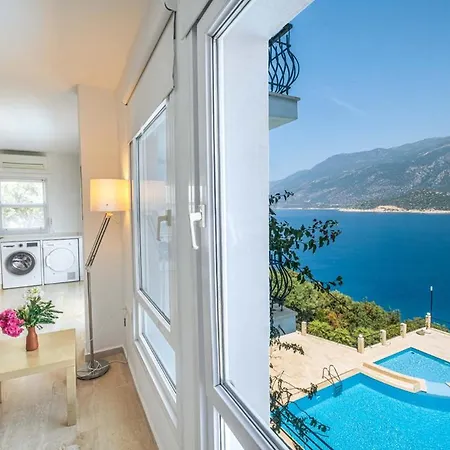 Aisha Apart Sea View Apartment *